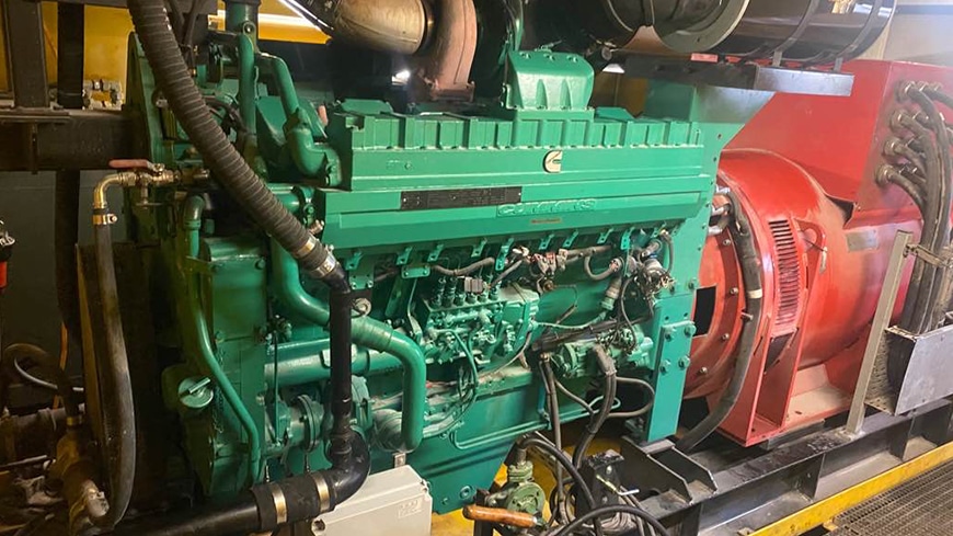 Maintenance préventive sur moteur Cummins – Cas du QST30 d&rsquo;un Groupe électrogène