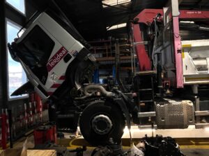 Remplacement essieu directionnel sur Camion - tracteur semi remorque